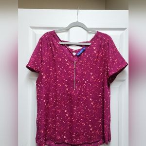 APT 9 blouse size large